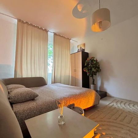 Appartement Deluxe Plovdiv Extérieur photo